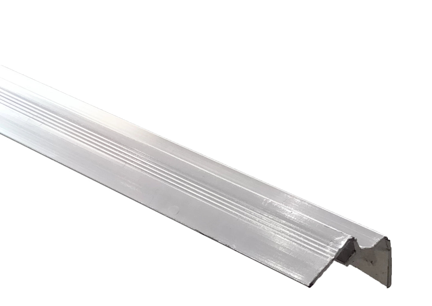 Вътрешен ъгъл сребрист